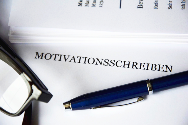 Où chercher des opportunités d’emploi pour relancer votre carrière rapidement ?